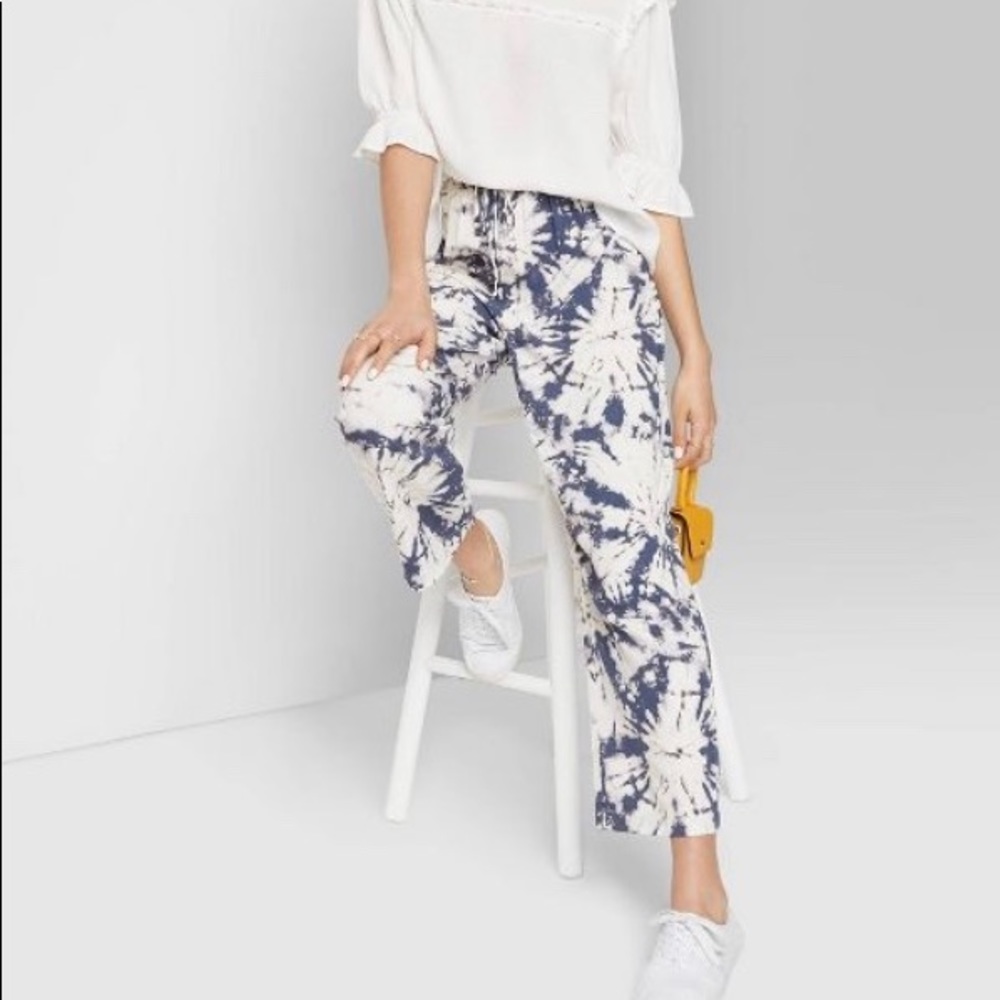Women’s high rise pull on wide leg tie dye pants